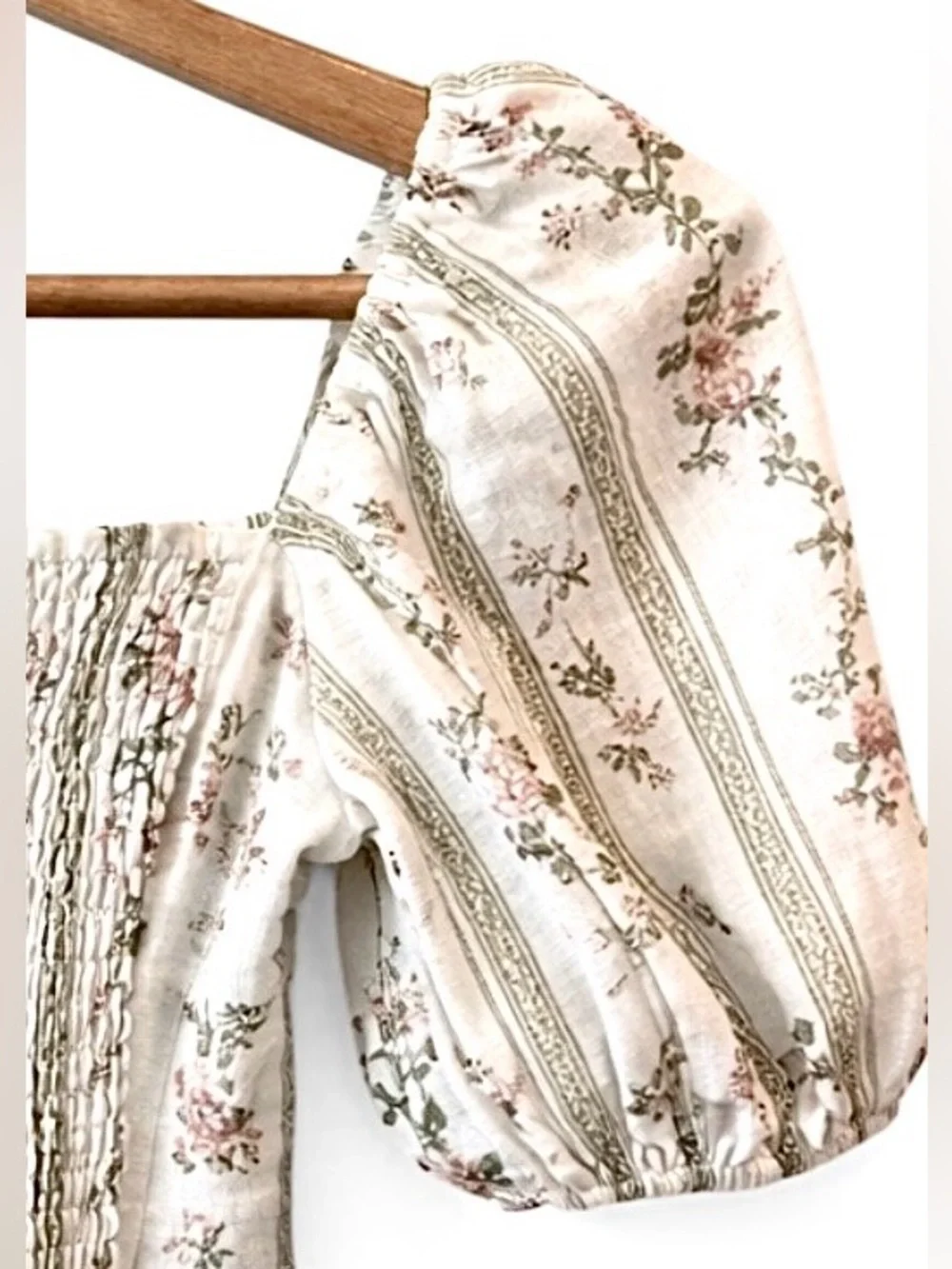 Reformation Arancini Linen Puffed Sleeve Top in Heath Floral Size 2 - Picture 6 of 11
